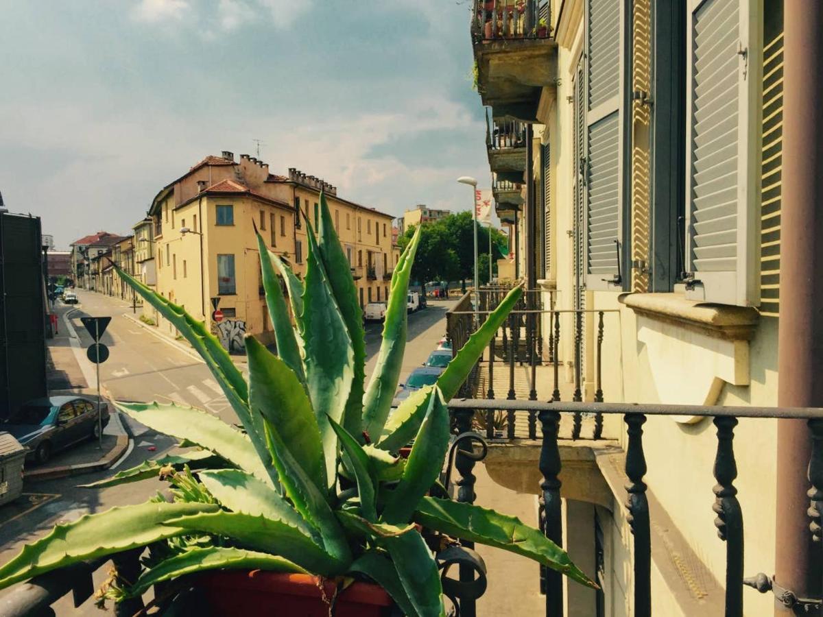 Elegante Appartamento Vicino Al Centro Turin Exterior photo