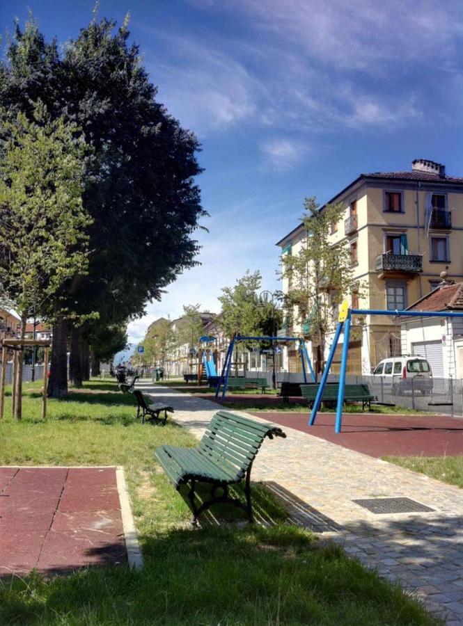Elegante Appartamento Vicino Al Centro Turin Exterior photo